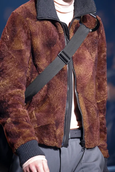 Look 76